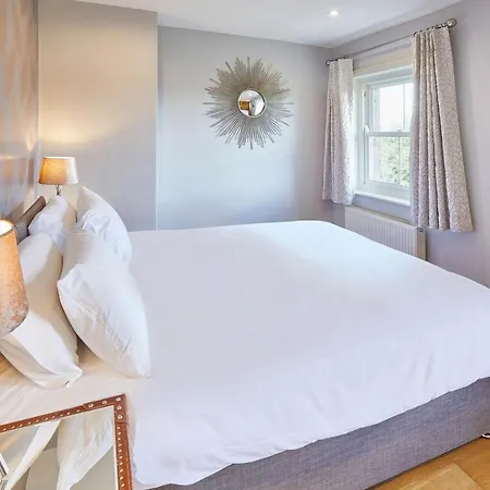 Holiday home Host & - River View