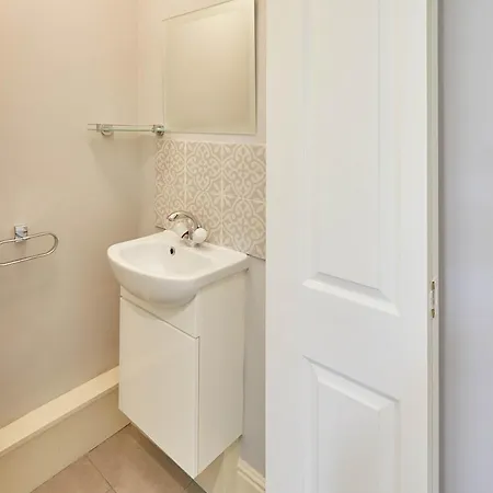 Host & - River View * מסהאם